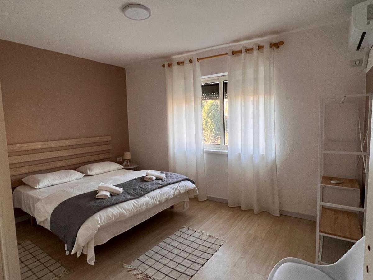 Centre Apartment In Shkodër Extérieur photo